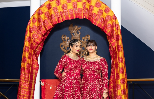The Wellington Club celebrated Diwali on 5th November 2021.  H.E. Muktesh K. Pardeshi, High Commissioner of India, attended the Diwali celebration and highlighted the significance of Diwali. Officials from the High Commission of India with their families also attended the Diwali Dinner Party.