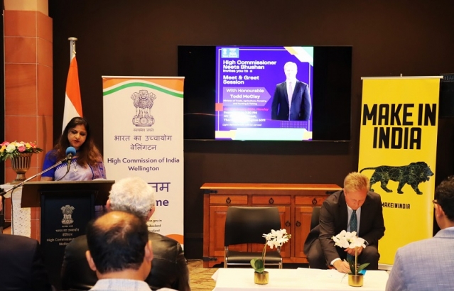 Visit of Hon’ble Todd McClay MP, Minister of Trade & Agriculture at the High Commission of India Wellington.