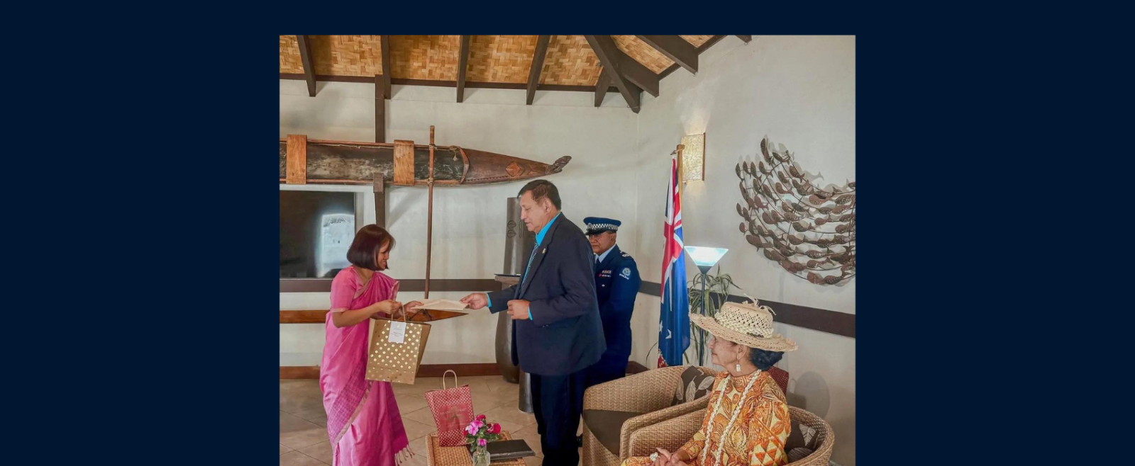 High Commissioner Muanpuii Saiawi presented her credentials to the King’s Representative of the Cook Islands H.E. Sir Tom Marsters and conveyed warm greetings on behalf of the President, the Govt and the people of India.