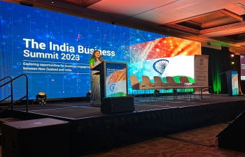 PM Chris Hipkins & MOS Rajkumar Ranjan Singh spoke on India-NZ Business submit.